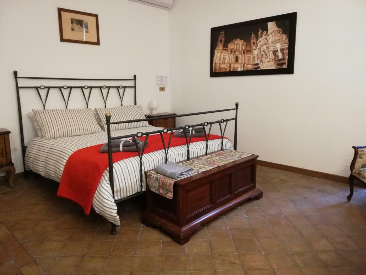 Hôtel Palermo Kalsa Extérieur photo